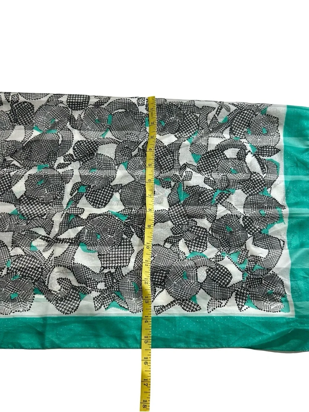 Silk-Feel Floral Print Scarf in Teal